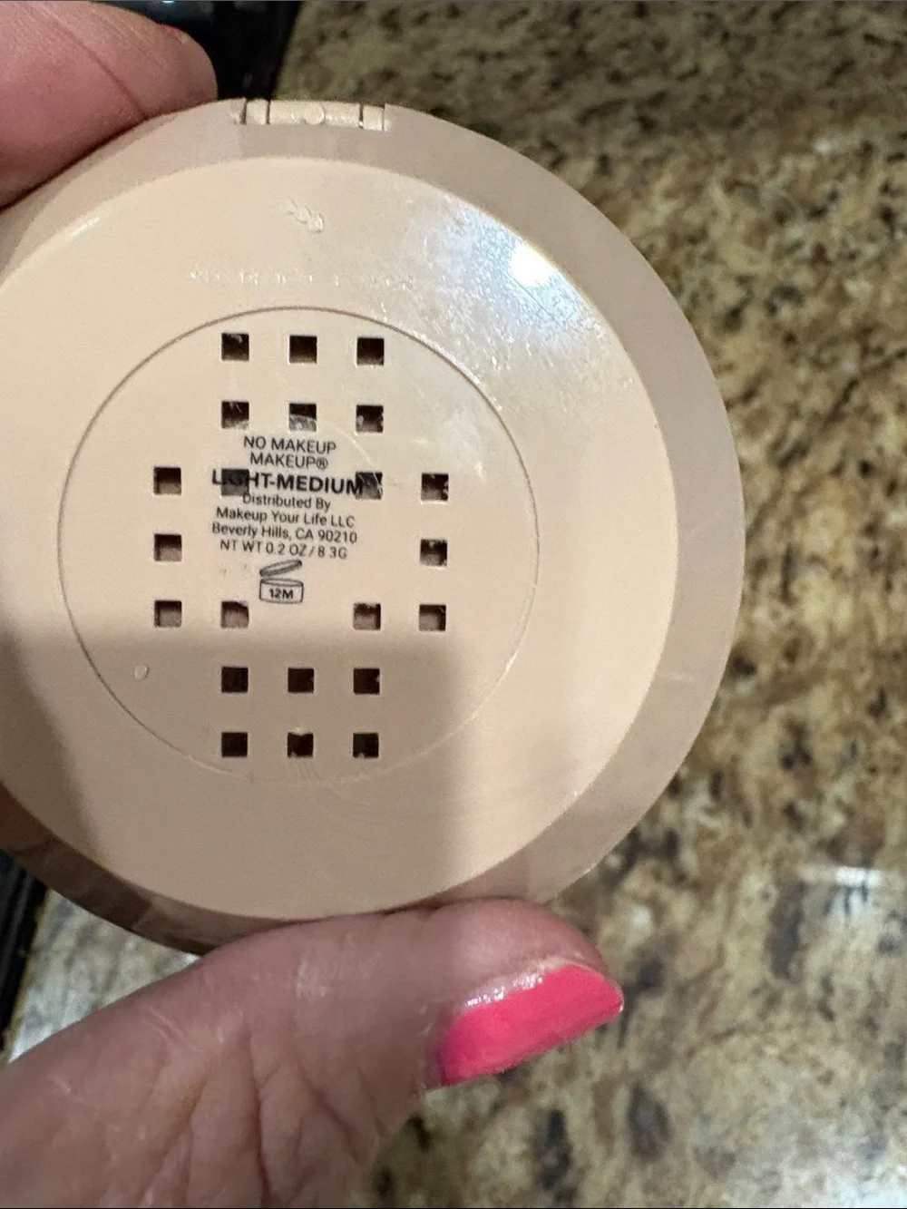 Pressed Powder - light medium